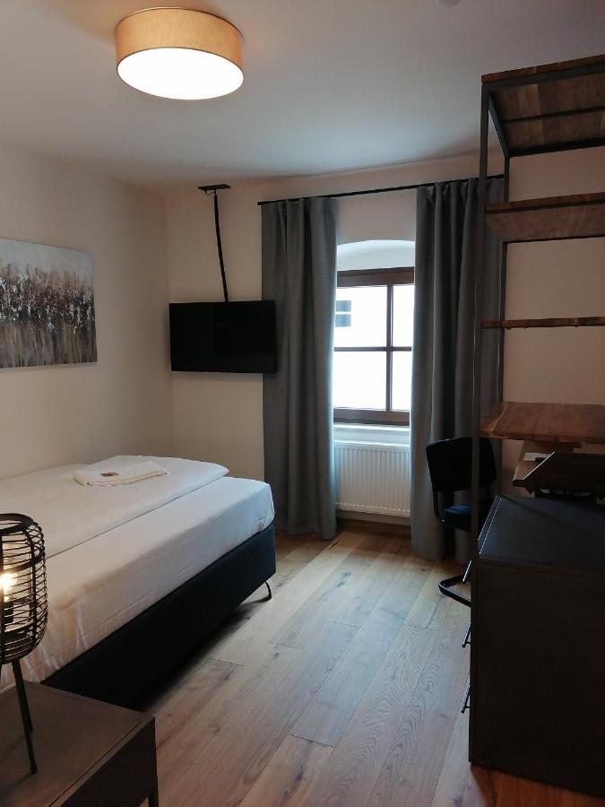 Hotelgasthof Kirchenwirt Schierling Zewnętrze zdjęcie